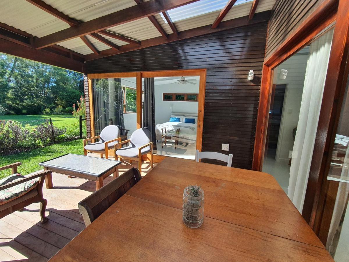 Beautiful Garden Cottage Stormsrivier Esterno foto